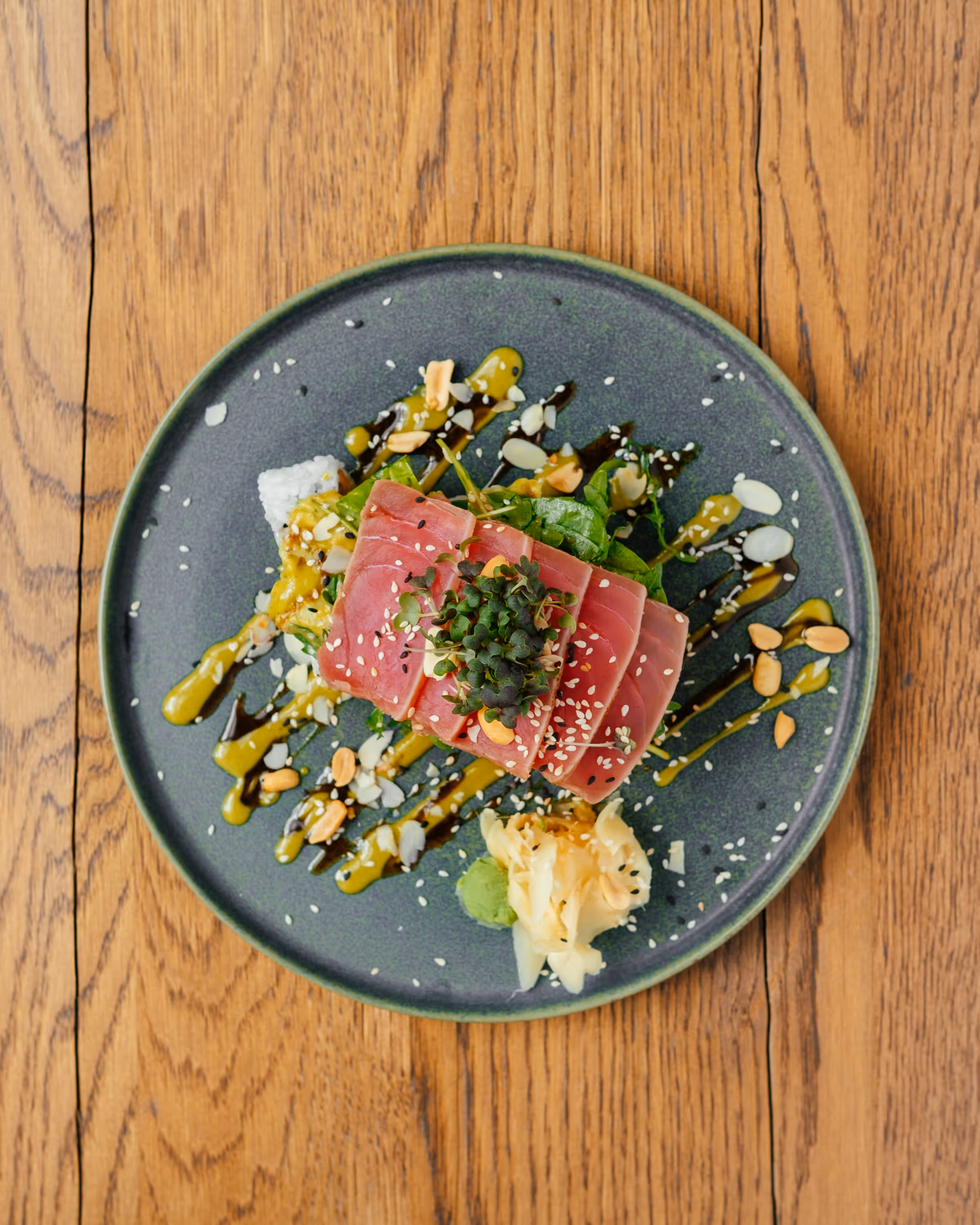 TATAKI ROLL TUNA